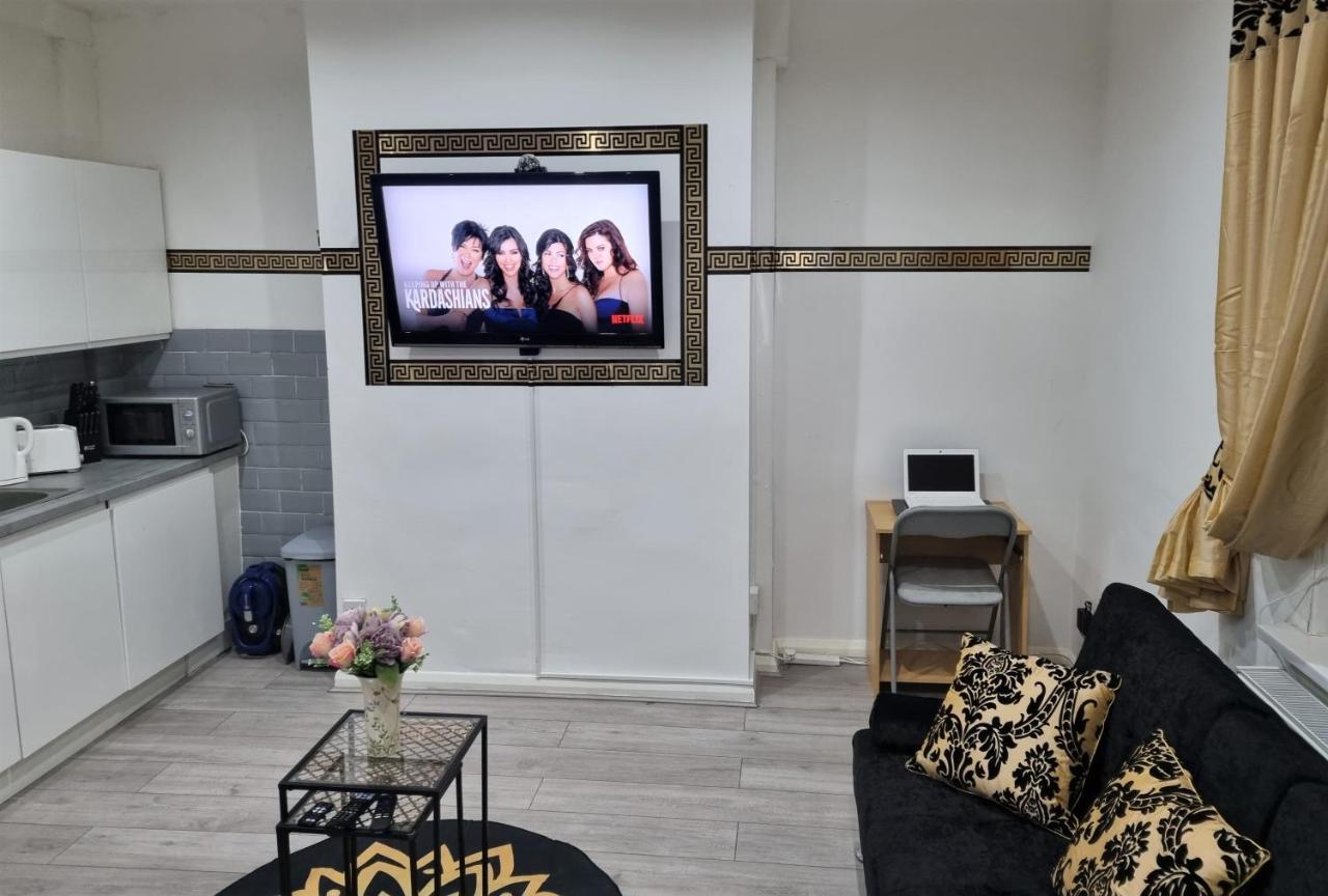 *A!S* Setup For Your Most Amazing Relaxed Stay + Free Parking + Free Fast Wifi * Leeds  Exterior photo